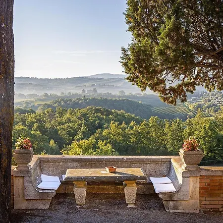 Poggiano Country house *